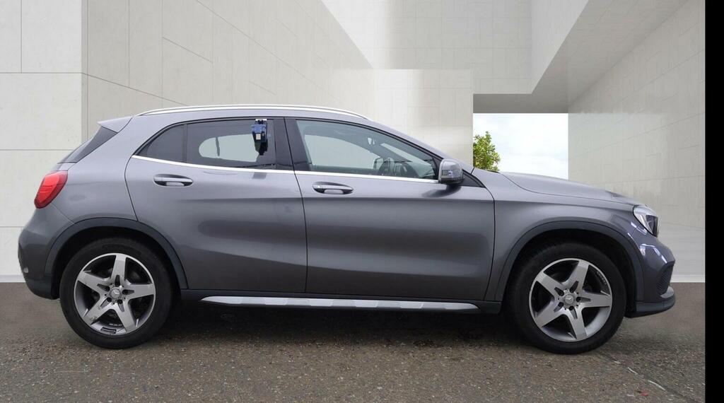 Mercedes-Benz GLA Class 2.1 Gla200 Cdi Amg Line 7G-dct Euro 6 Ss Grey #5