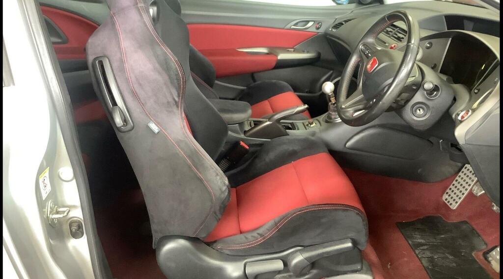 Honda Civic Hatchback Black #11