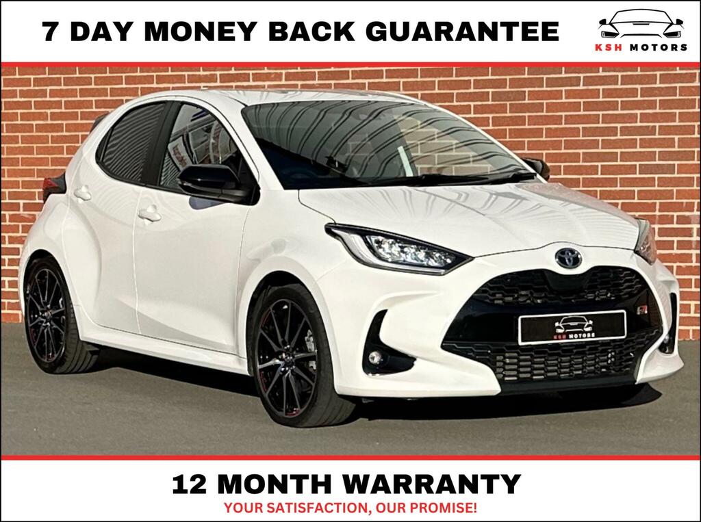 Toyota Yaris Gr Sport White