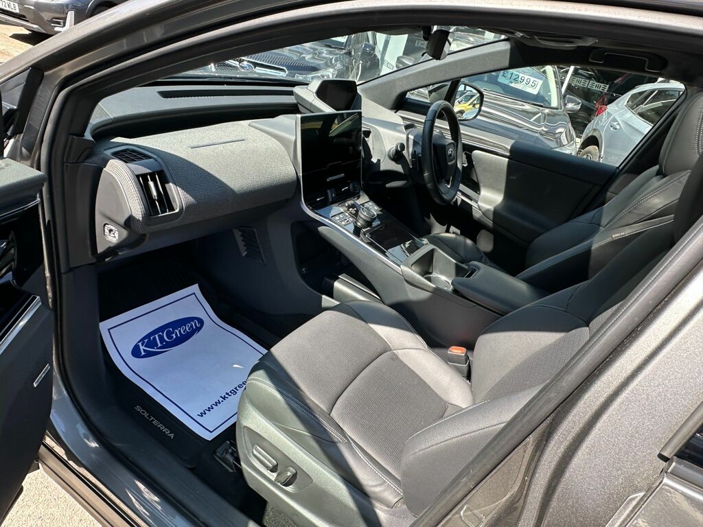 Subaru Solterra Suv Silver #10