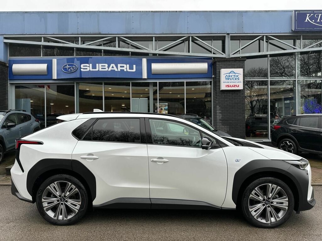 Subaru Solterra 71.4Kwh Touring Suv Awd 218 Ps White #5