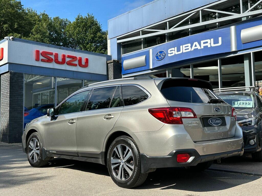 Subaru Outback 2.5I Se Premium Estate Lineartronic 4Wd Gold #3