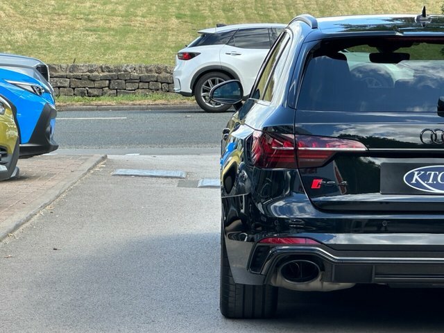 Audi RS4 Avant Rs 4 Tfsi Quattro Carbon Black Tiptronic Black #36
