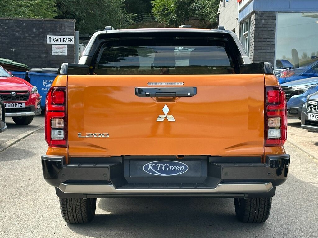 Mitsubishi L200 2.5 Td Animal Limited Edition 2001 Black #29