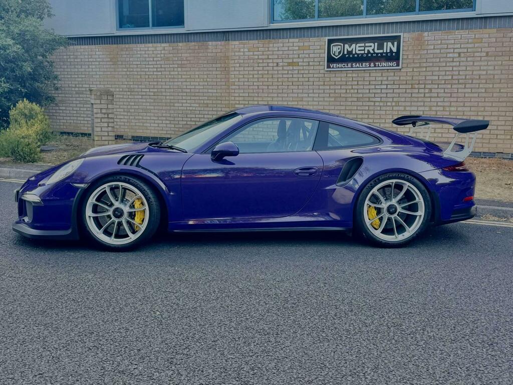 Porsche 911 Coupe White #13