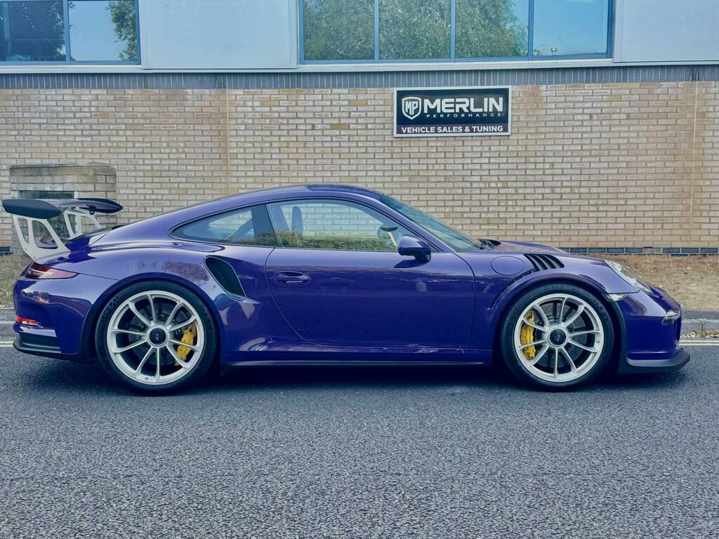 Porsche 911 Coupe White #11