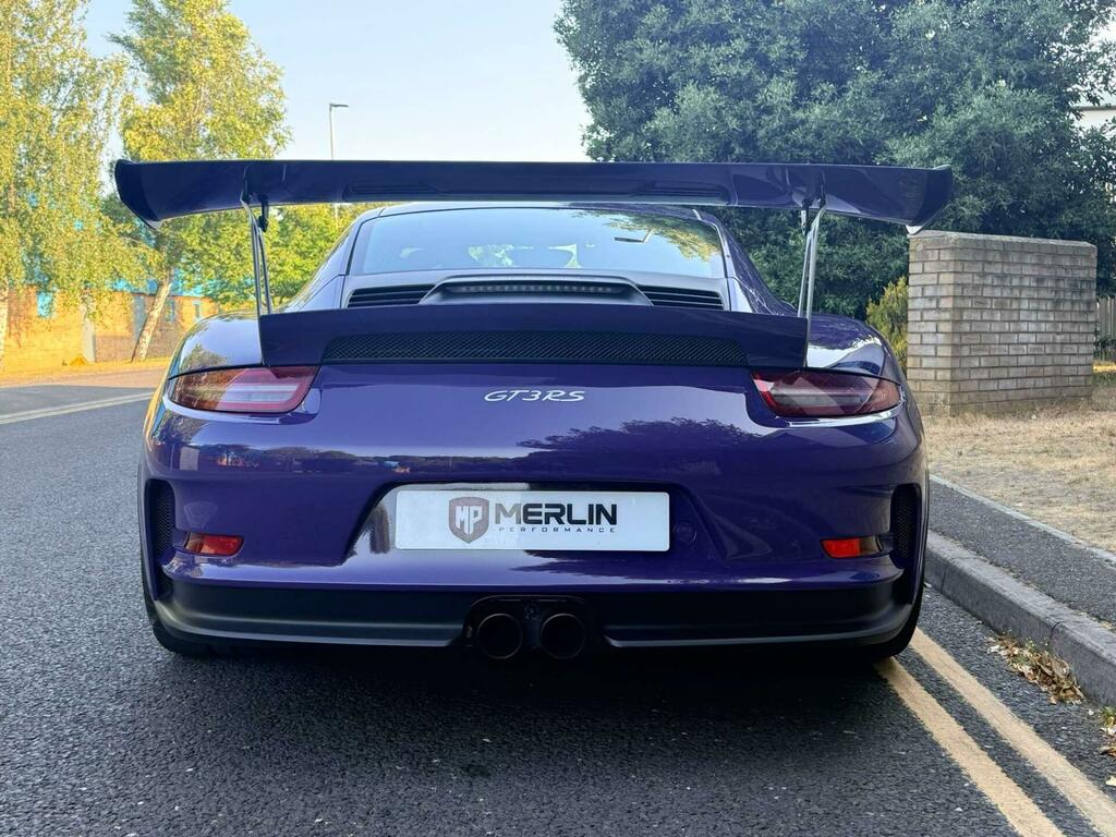 Porsche 911 Coupe White #20