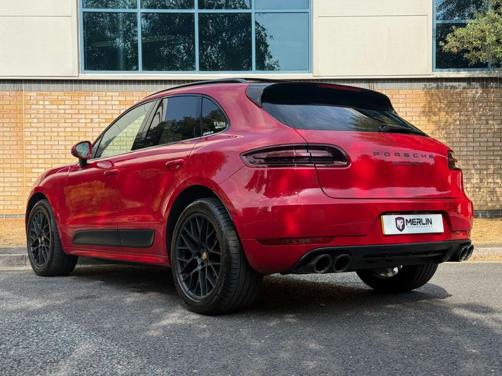 Porsche Macan 3.0 D S Pdk 258 Bhp. 7 Porsche Services-pound Silver #16