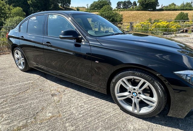 BMW 3 Series 320D M Sport Saloon YJ14YOW Black #5