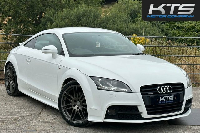 Audi TT Tfsi Black Edition Coupe White