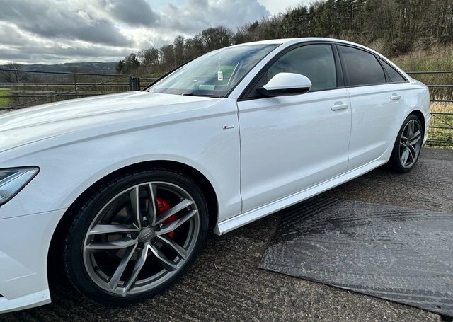 Audi A6 Saloon Tdi Ultra Black Edition Black #6