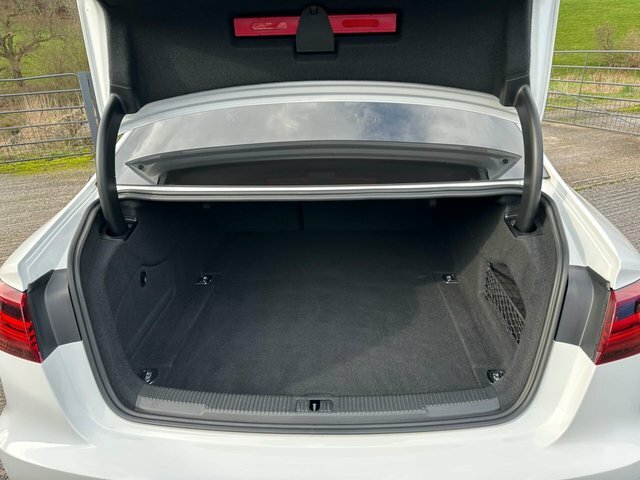 Audi A6 Saloon Tdi S Line Black Edition White #36