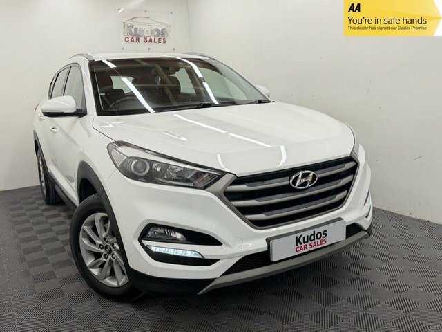 Hyundai Tucson 1.6 Gdi Blue Drive Se Nav Suv Eu White