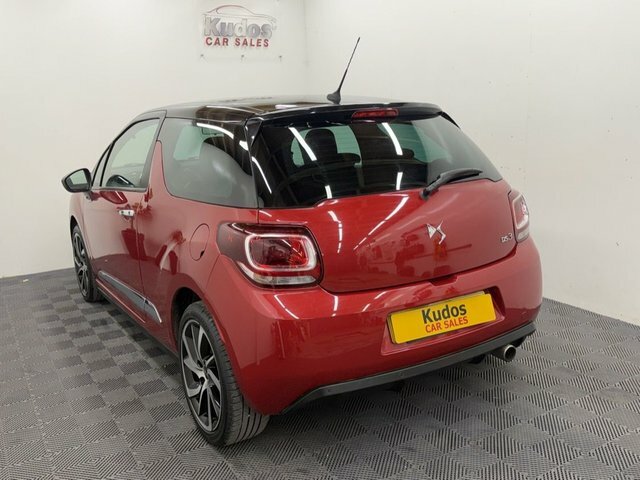 DS DS 3 1.2 Puretech Connected Chic Hatchback M Red #4
