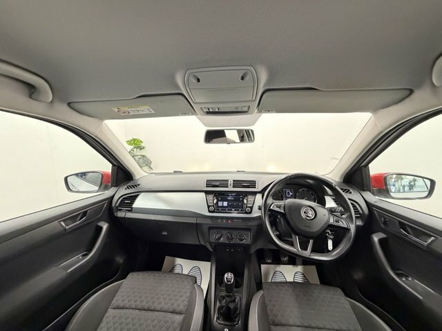 Skoda Fabia Hatchback 1.0 Tsi Se 201818 Red #12