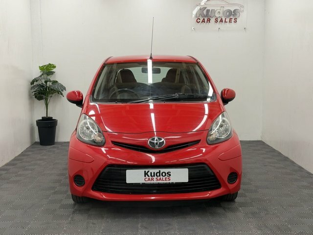 Toyota Aygo 1.0 Vvt-i Hatchback Multimode Euro 5 Red #2
