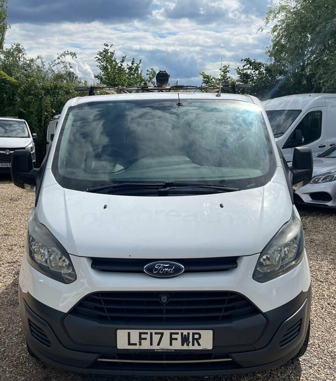 Ford Transit Custom Mpv LF17FWR White #5