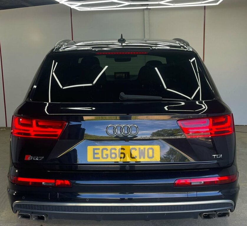 Audi SQ7 4L Null White #12
