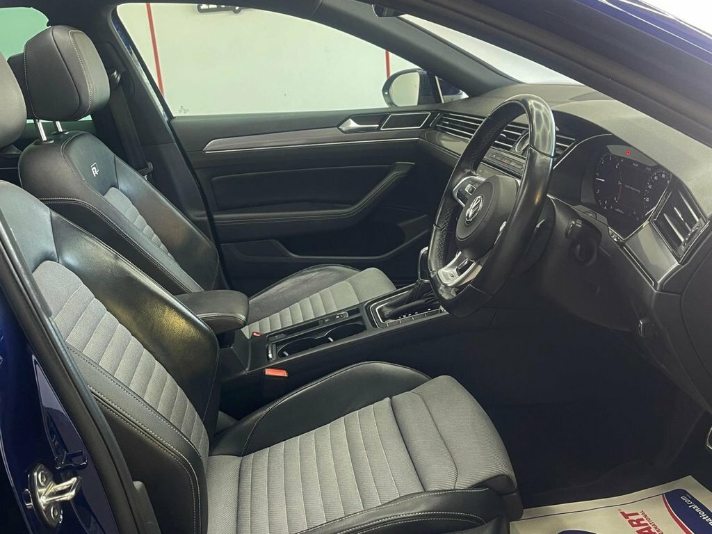 Volkswagen Passat R-line Silver #22