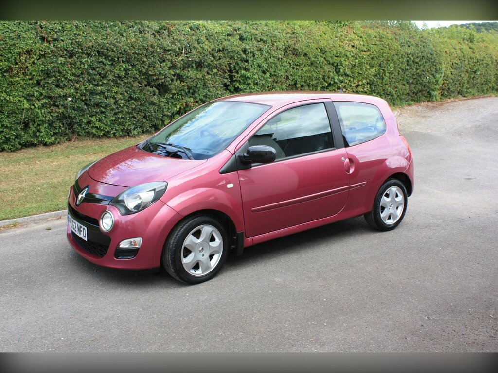 Renault Twingo 1.2 16V Dynamique Hatchback Euro Red