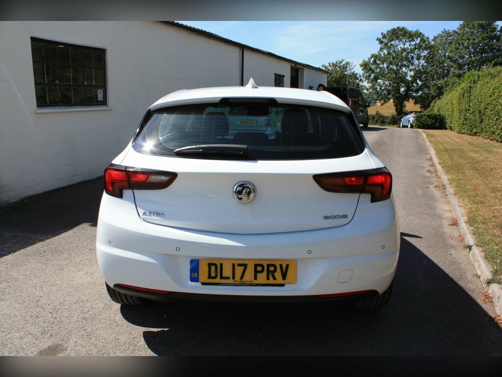 Vauxhall Astra 1.0I Turbo Ecoflex Sri Nav Hatchback Ma White #6