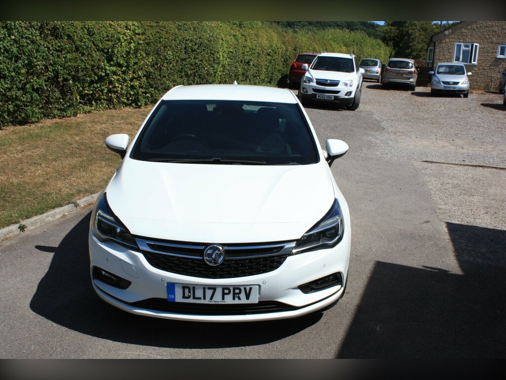 Vauxhall Astra 1.0I Turbo Ecoflex Sri Nav Hatchback Ma White #2