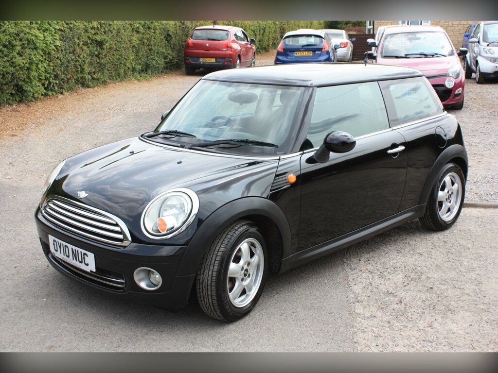 Mini Hatch 1.6 Cooper Hatchback Euro 5 122 Black