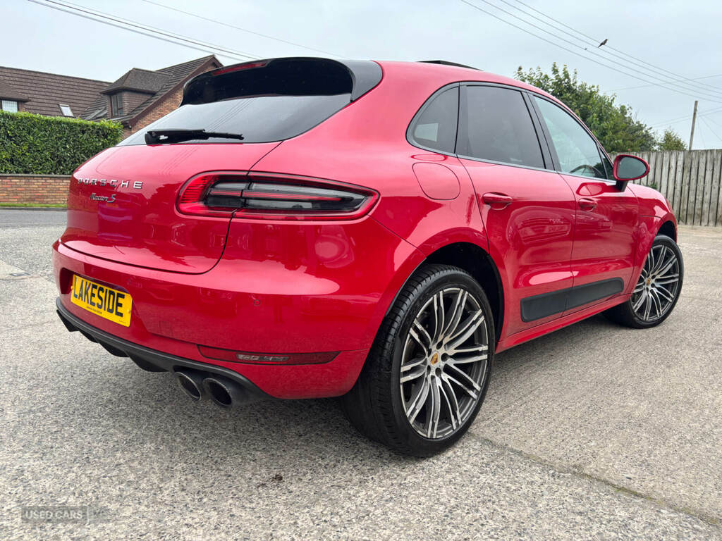 Porsche Macan S Pdk Red #2
