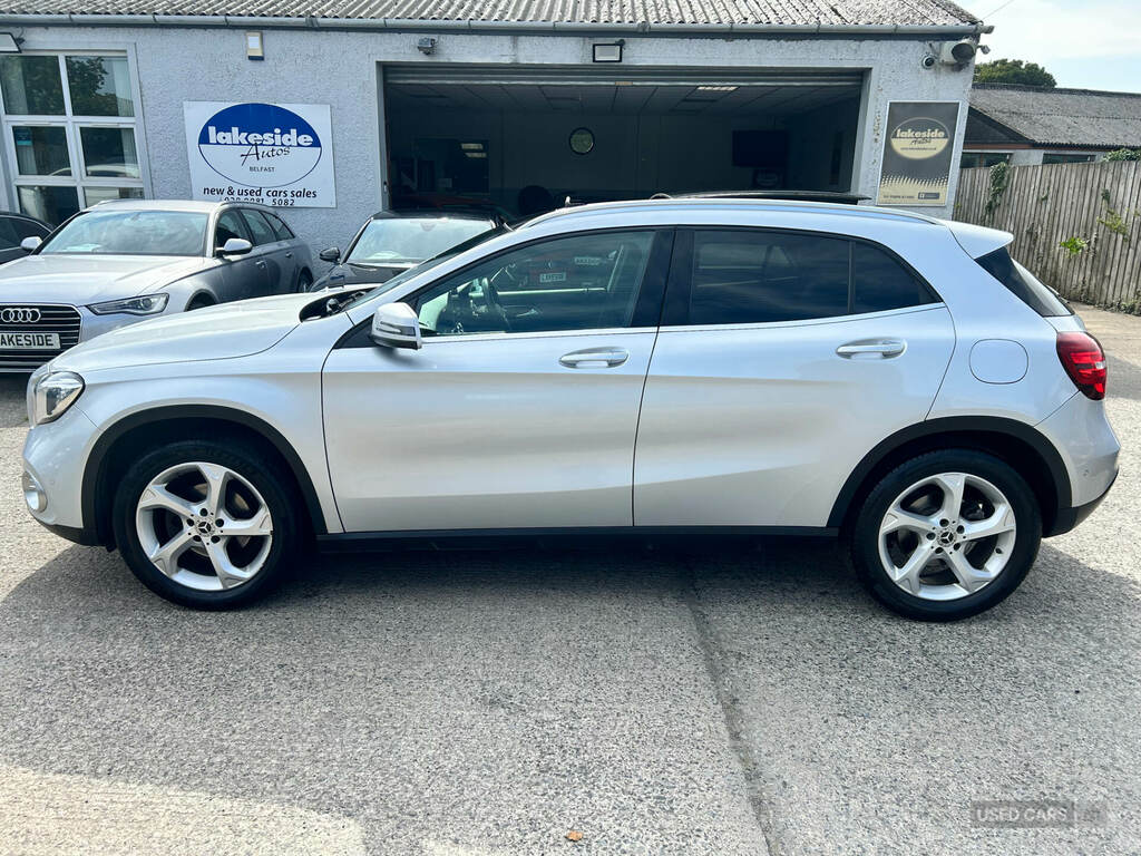 Mercedes-Benz GLA Class Gla 200D Sport Premium Plus KL68KUU Silver #2