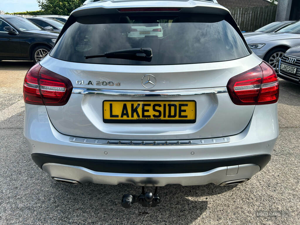Mercedes-Benz GLA Class Gla 200D Sport Premium Plus KL68KUU Silver #4