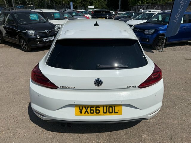 Volkswagen Scirocco 2.0 Tdi Bluemotion Tech Gt Hatchback Ma VX66UOL White #4