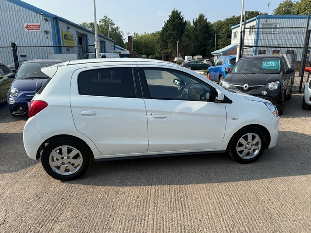 Mitsubishi Mirage 1.2 3 Hatchback Cvt Euro 5 S S 79 Ps White #2