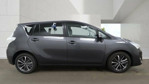 Toyota Verso 1.6 D-4d Design Mpv Euro 6 S S Grey #4