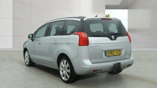 Peugeot 5008 2.0 Hdi Allure Mpv Euro 5 150 P Silver #3