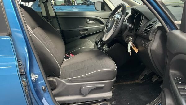 Kia Venga 1.6 2 124 Bhp Grey #10