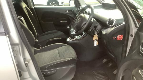 Citroen C3 Picasso Vtr Red #10
