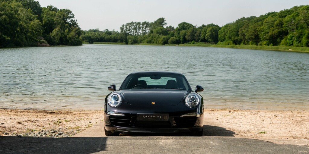 Porsche 911 3.8 991 Carrera S Black #2