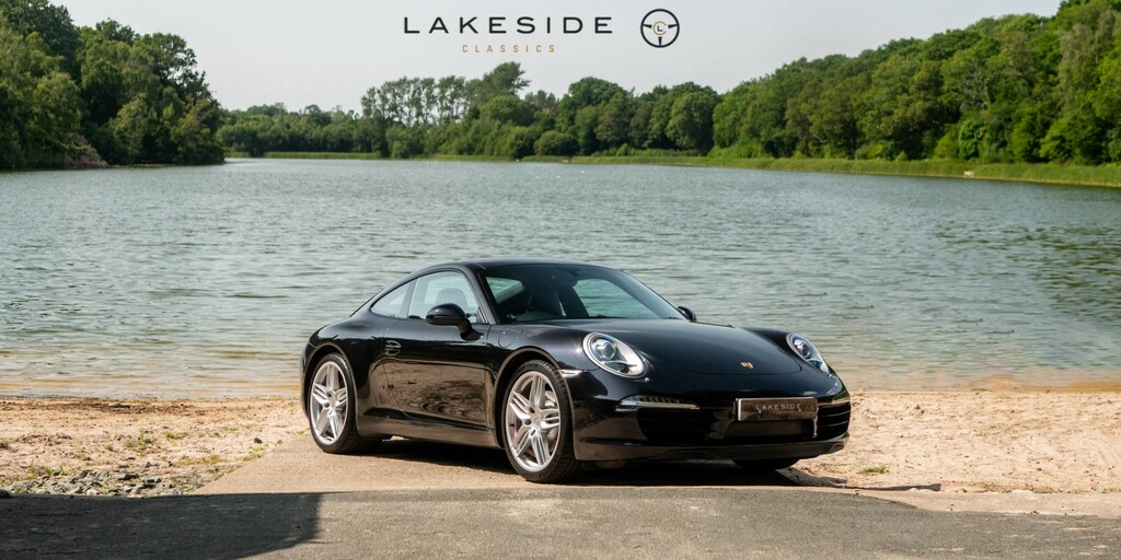 Porsche 911 3.8 991 Carrera S Black