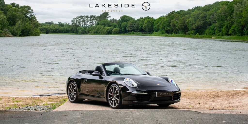 Porsche 911 3.8 991 Carrera S Black