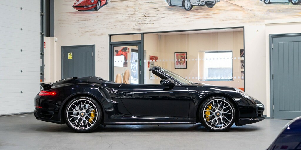 Porsche 911 Blue #11