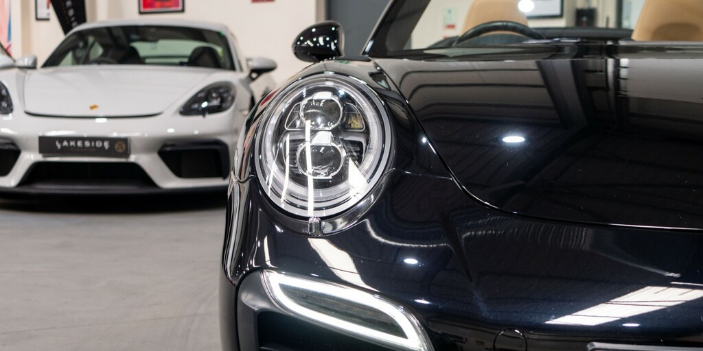 Porsche 911 Blue #47