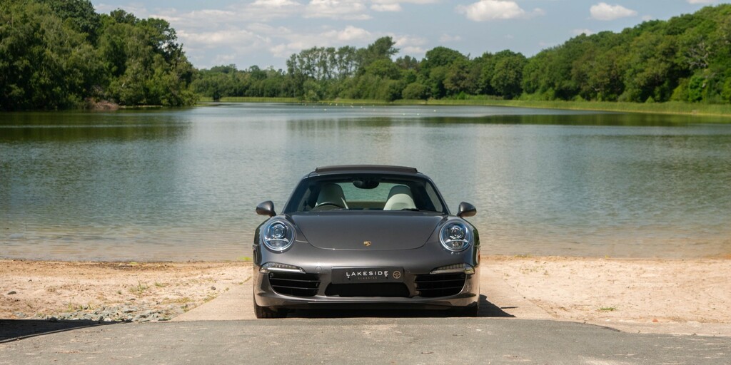 Porsche 911 3.8 991 Carrera S Grey #2