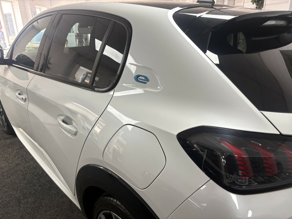 Peugeot e-208  Grey #17