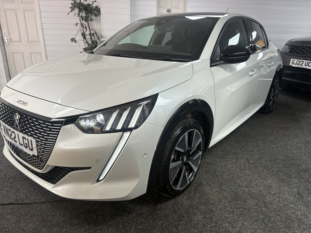 Peugeot e-208 Hatchback 50Kwh Gt Premium White #3