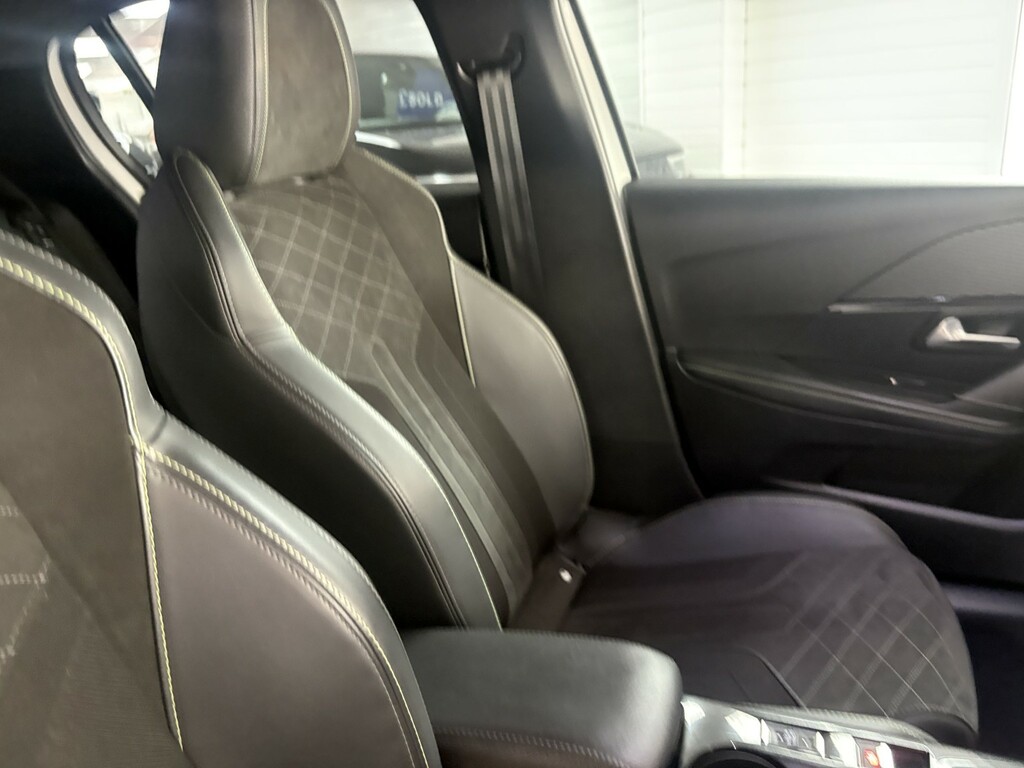 Peugeot e-208  Grey #35