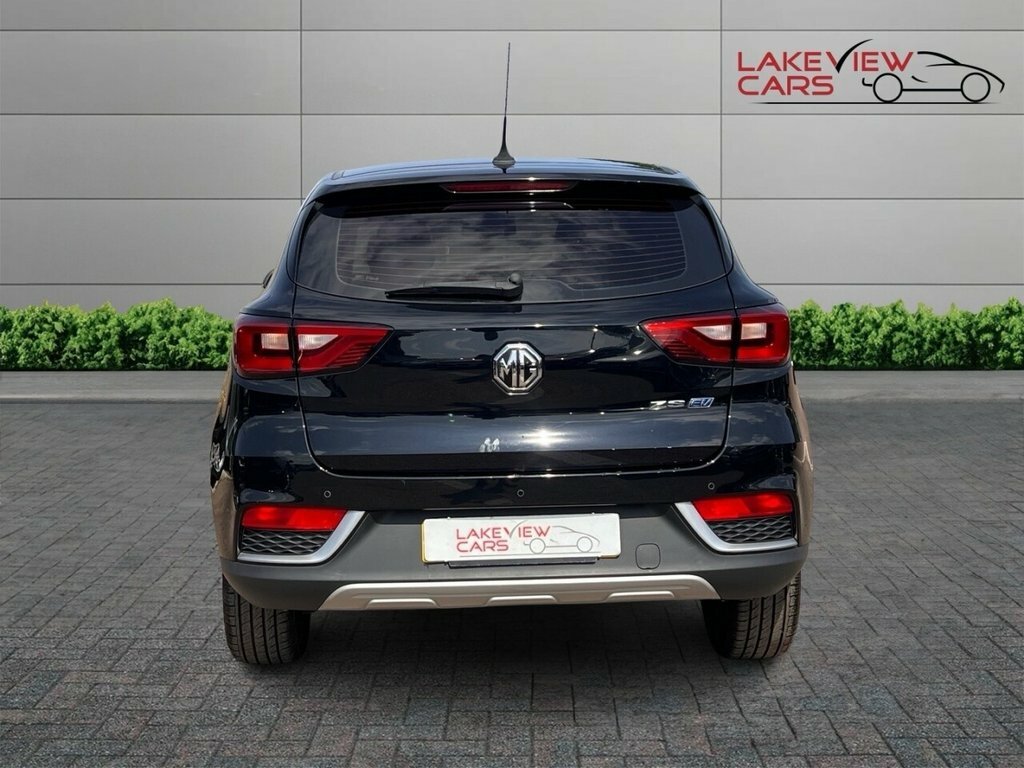 MG ZS Suv LF21DCL Black #4