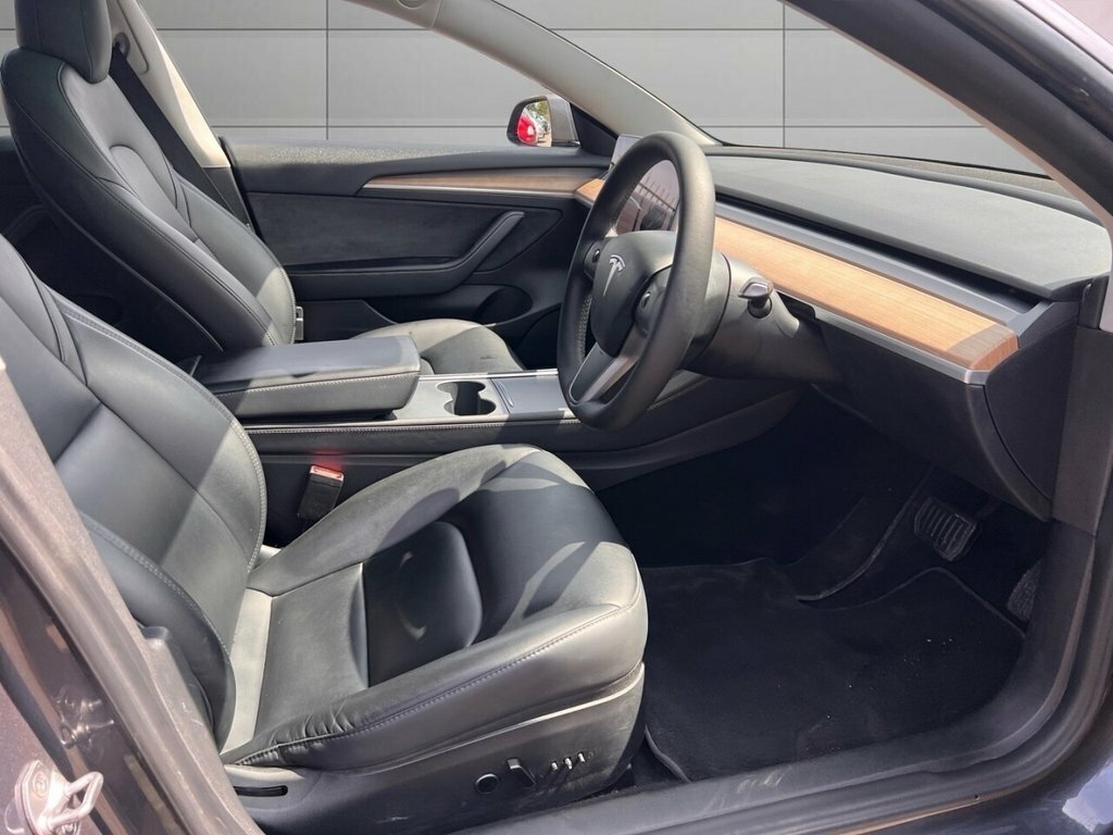 Tesla Model 3 Saloon WV23XGD Grey #3