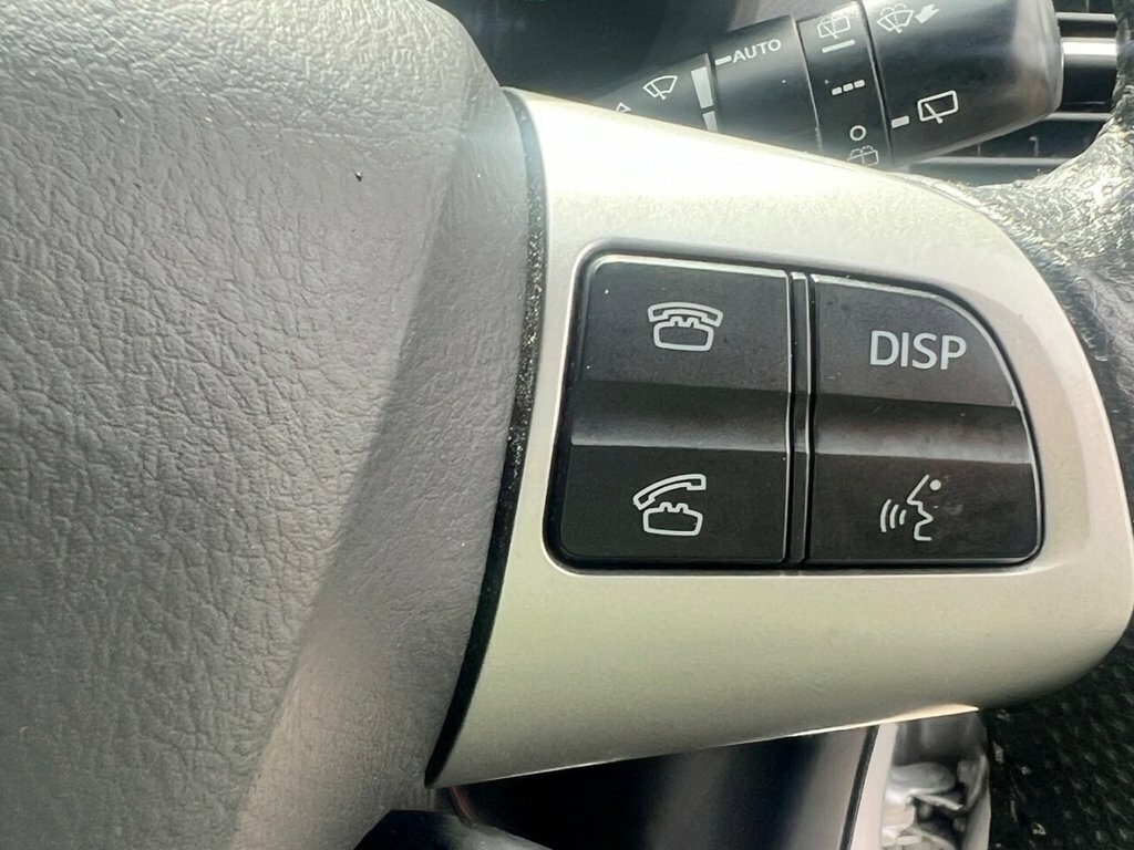 Toyota Auris Vvt-i Edition 5-Door Silver #19