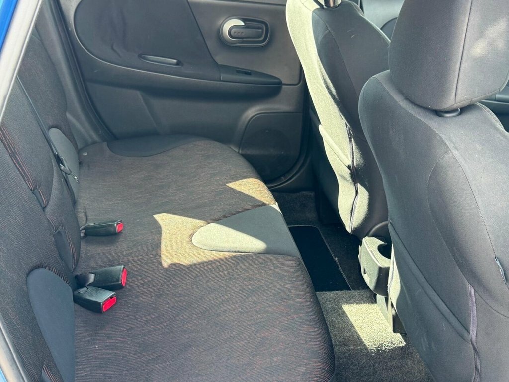 Nissan Note Tekna Beige #12