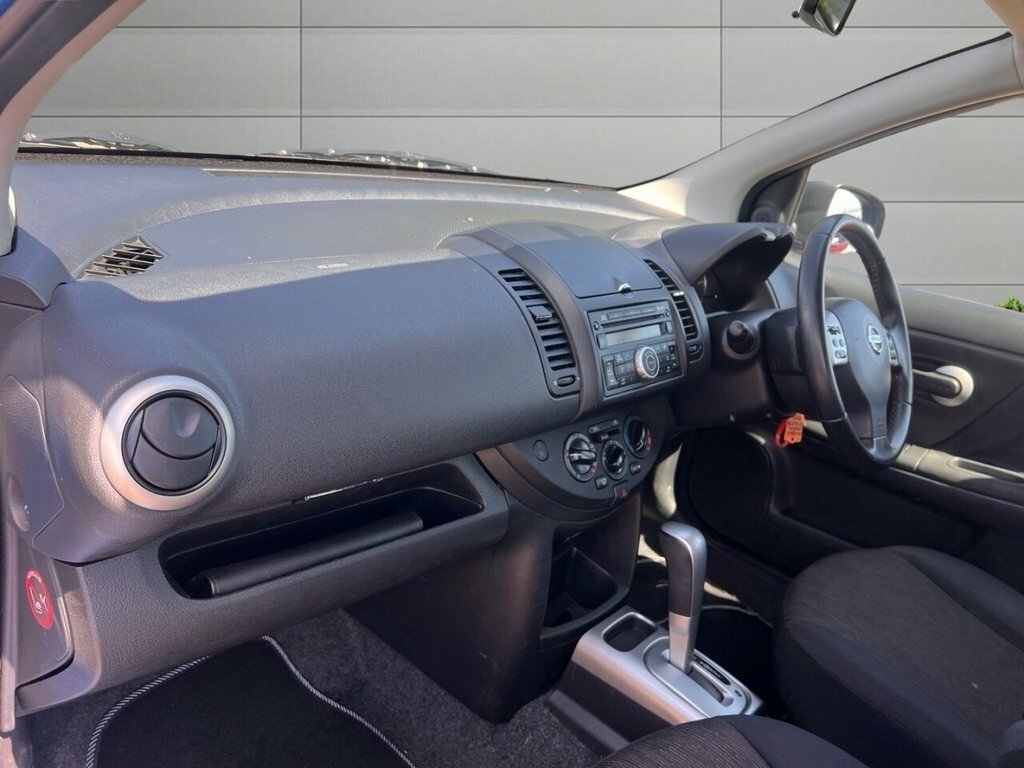 Nissan Note Tekna Beige #18